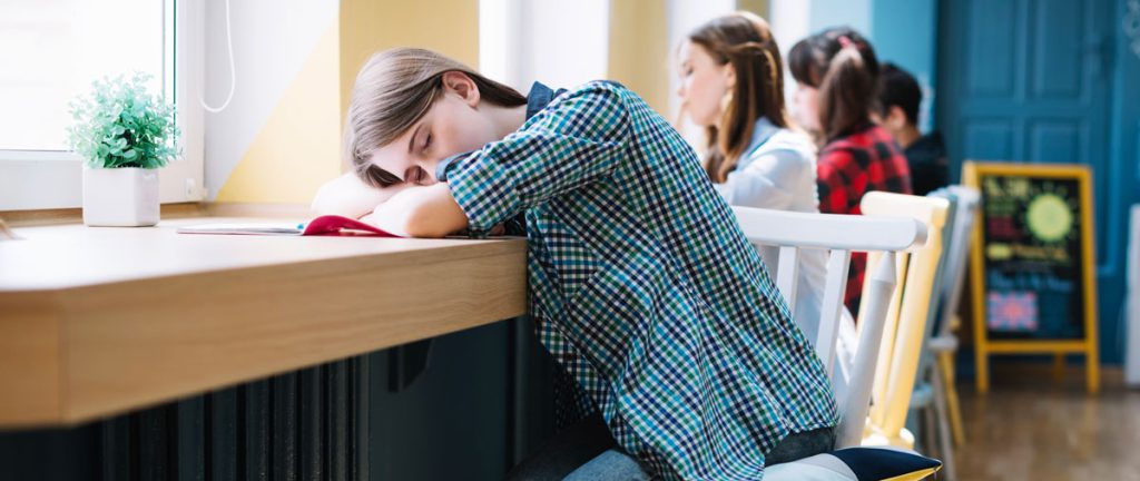 student-sleeping-desk-1200х500