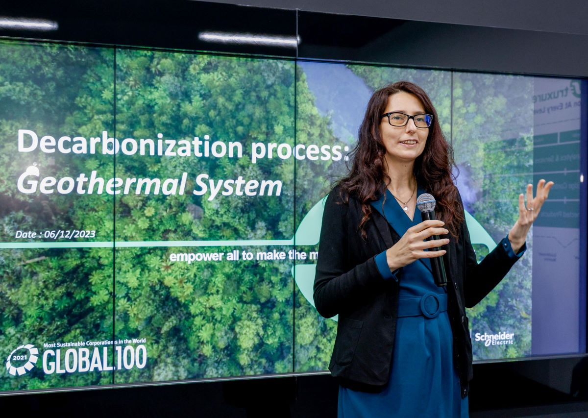 Г-жа Ангелина Бонева