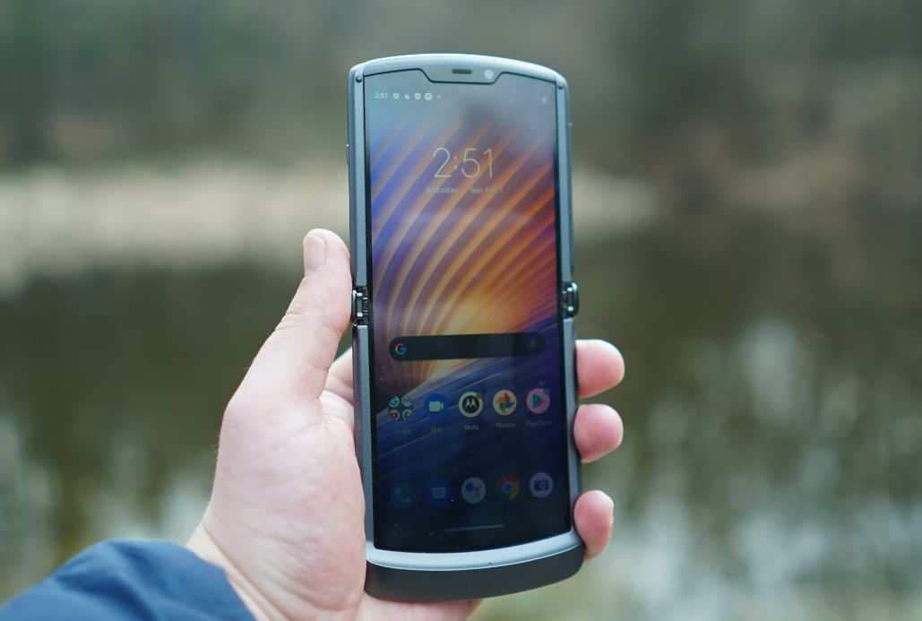 motorola razr 5G foldable phone
